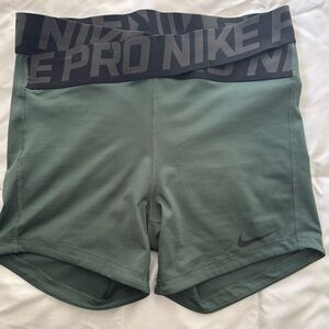 Nike V Cut Pro Shorts
